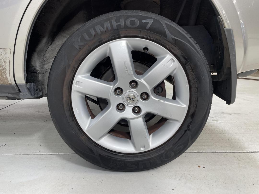 Photo '11' of Nissan X-Trail