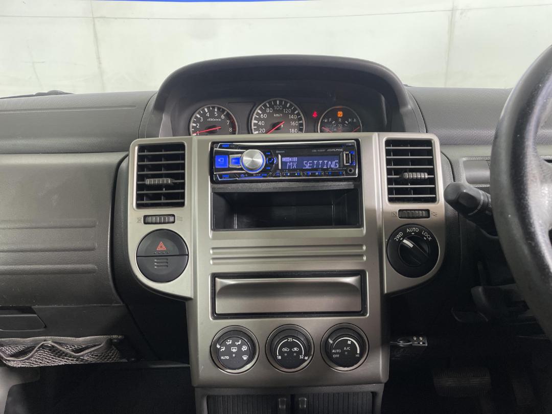 Photo '18' of Nissan X-Trail