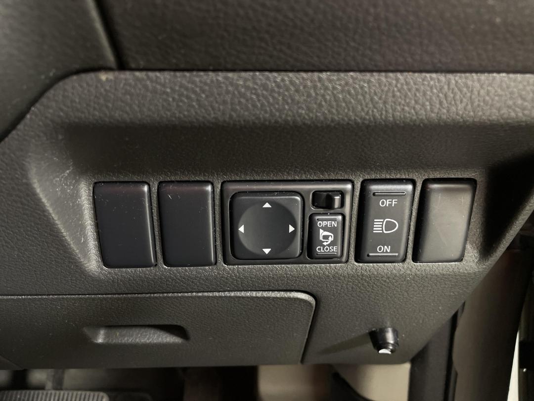 Photo '25' of Nissan X-Trail