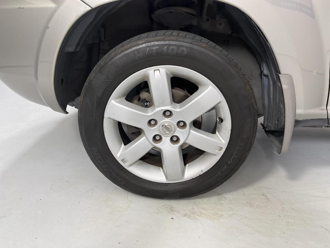 Photo '10' of Nissan X-Trail Photo '10' of Nissan X-Trail