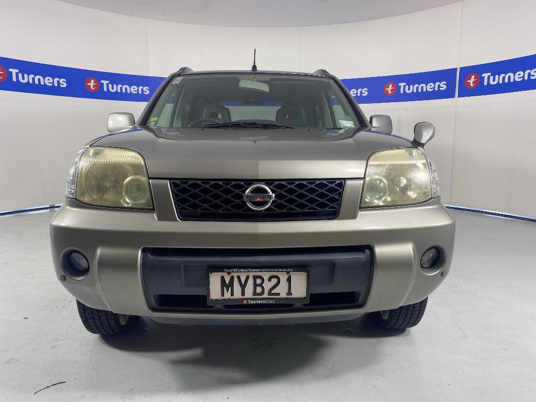 Photo '2' of Nissan X-Trail