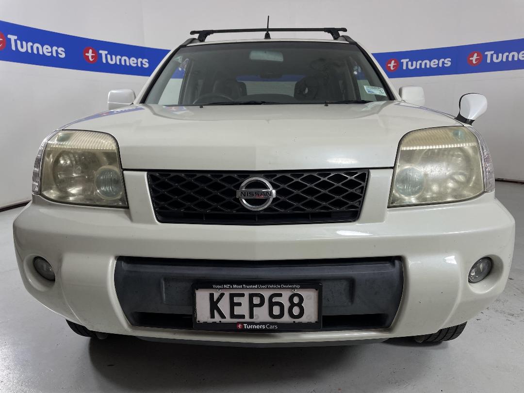 Photo '2' of Nissan X-Trail