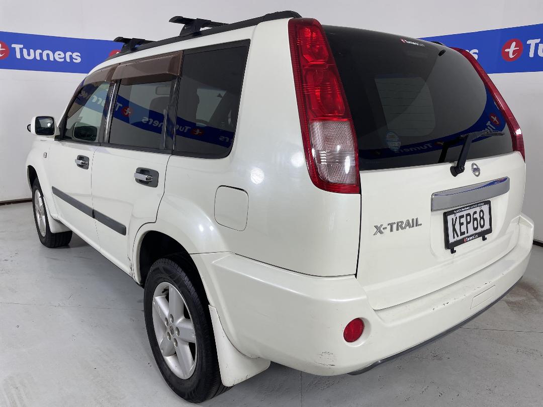 Photo '4' of Nissan X-Trail