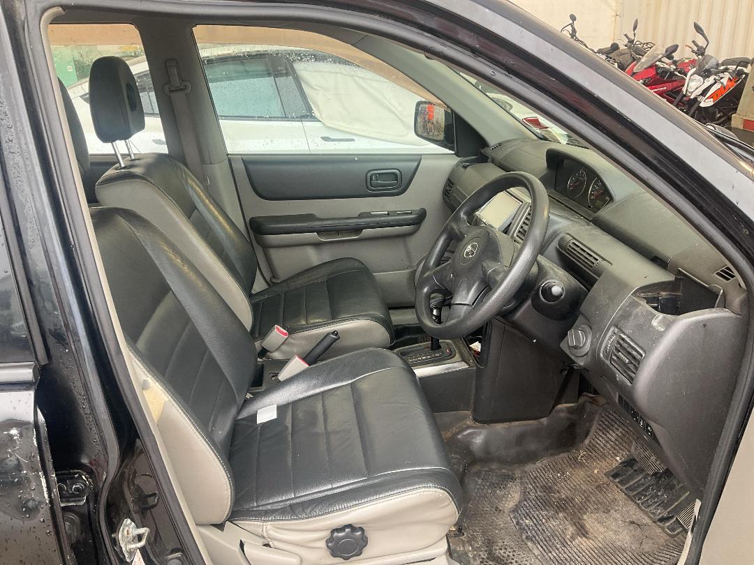 Photo '7' of Nissan X-Trail