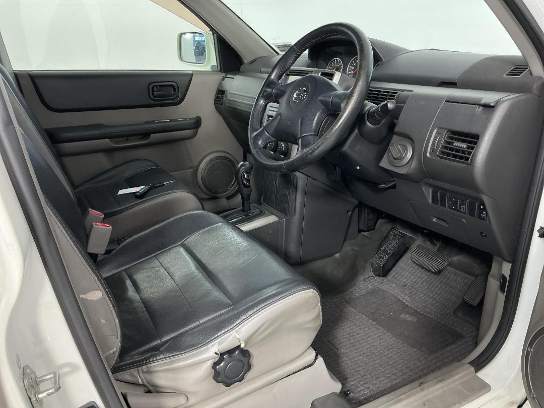 Photo '16' of Nissan X-Trail