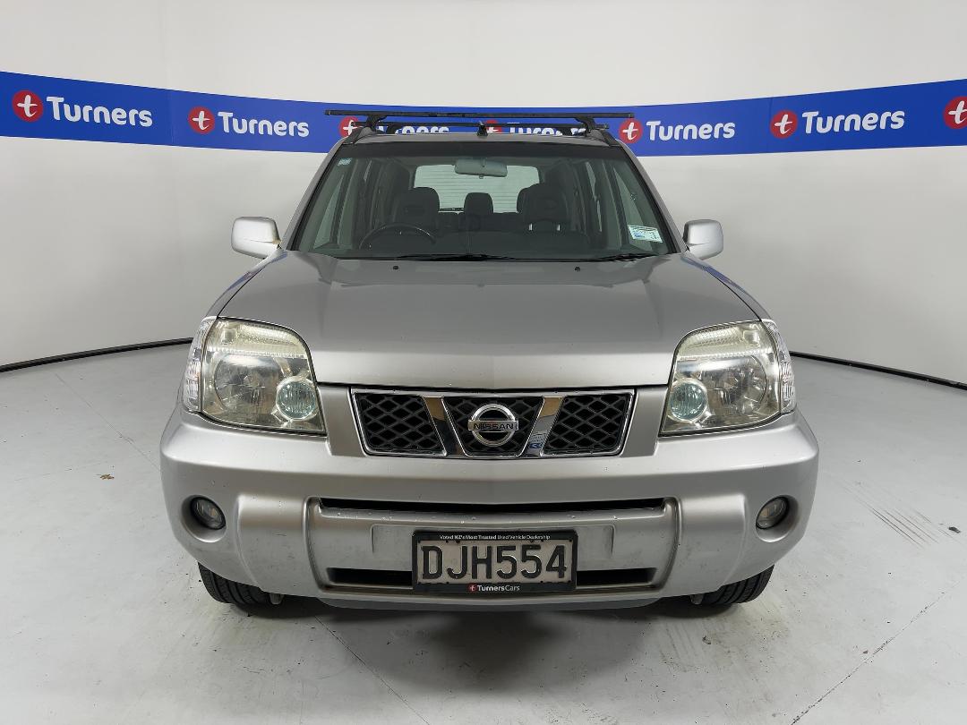 Photo '2' of Nissan X-Trail
