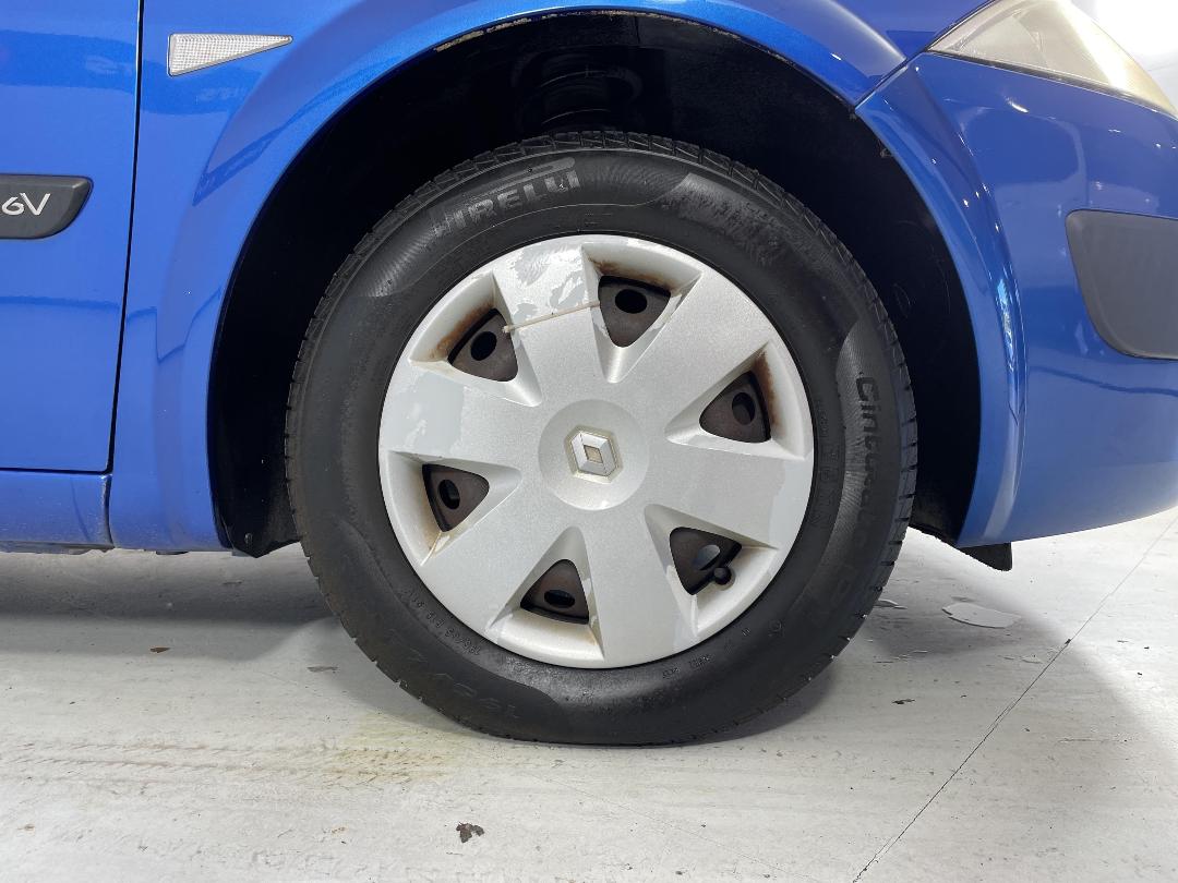 Photo '9' of Renault Megane II Photo '9' of Renault Megane II