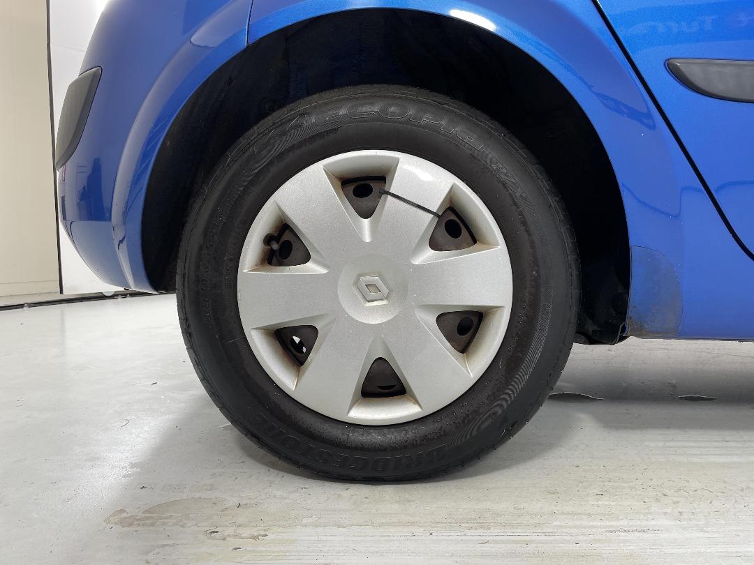 Photo '12' of Renault Megane II Photo '12' of Renault Megane II