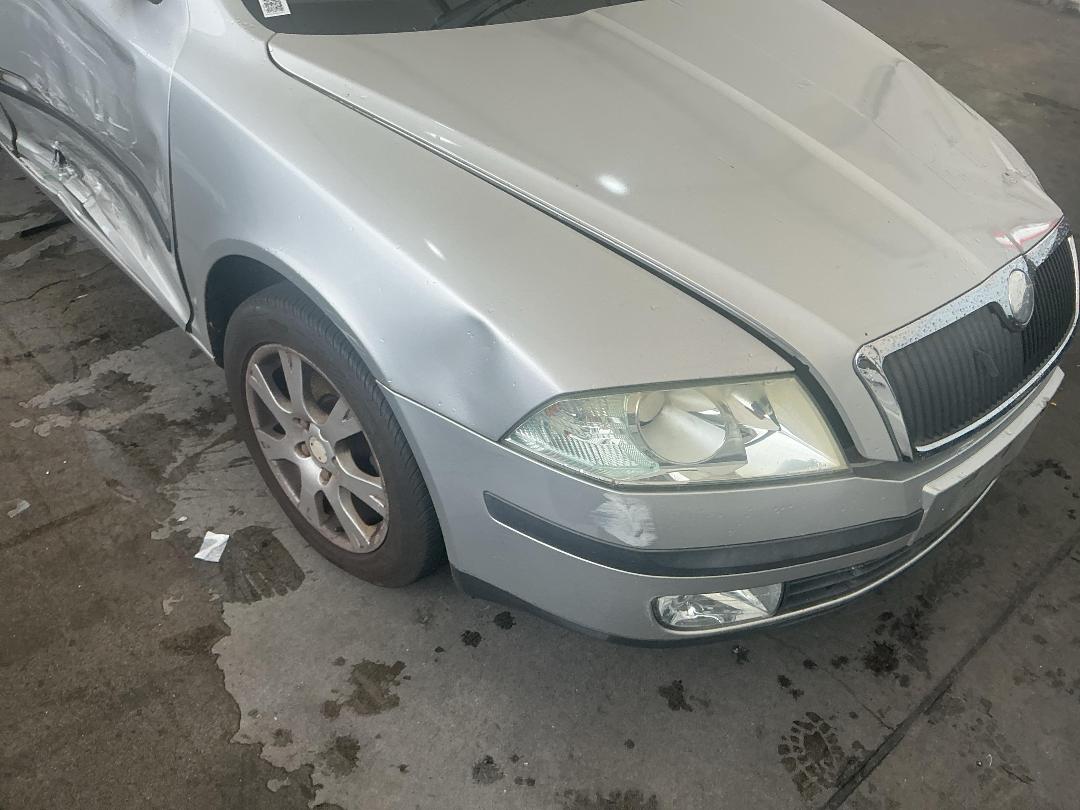 Photo '4' of Skoda Octavia FSI