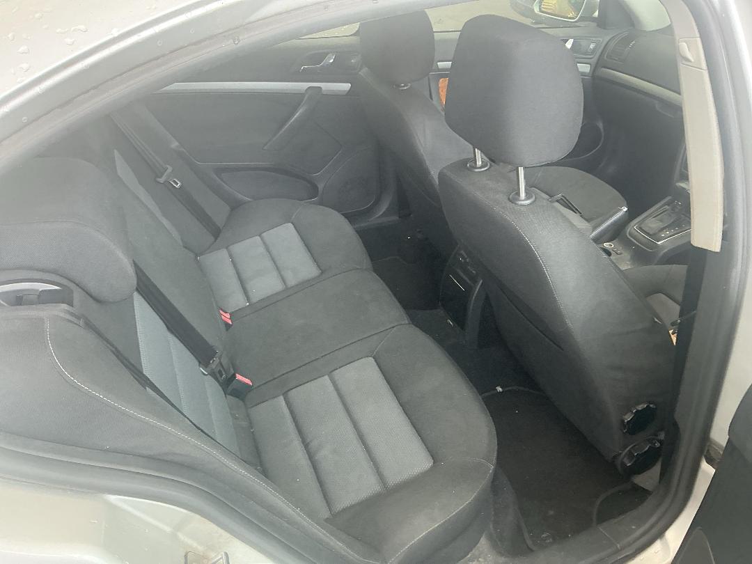 Photo '23' of Skoda Octavia FSI