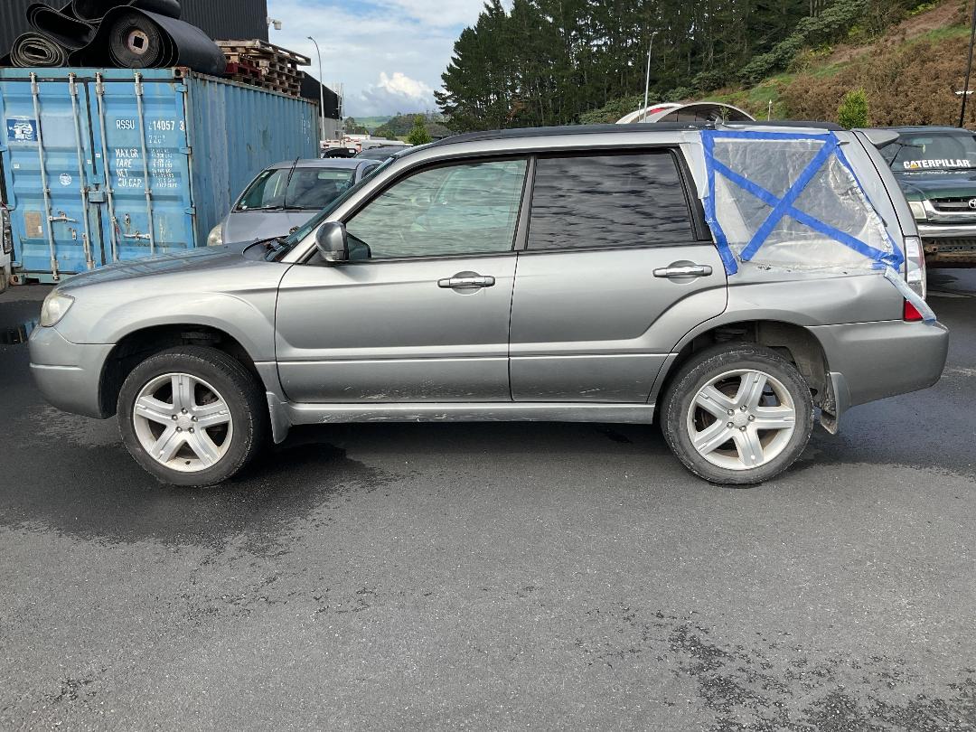 Photo '6' of Subaru Forester