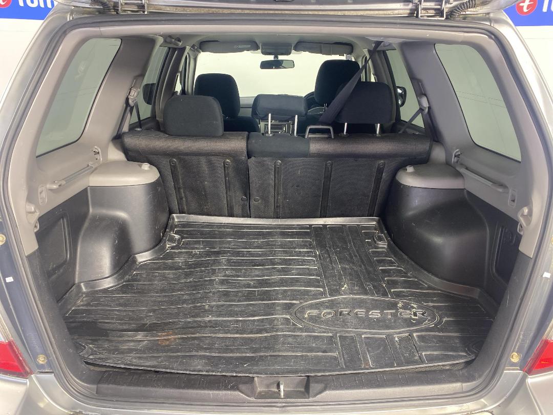 Photo '14' of Subaru Forester Photo '14' of Subaru Forester