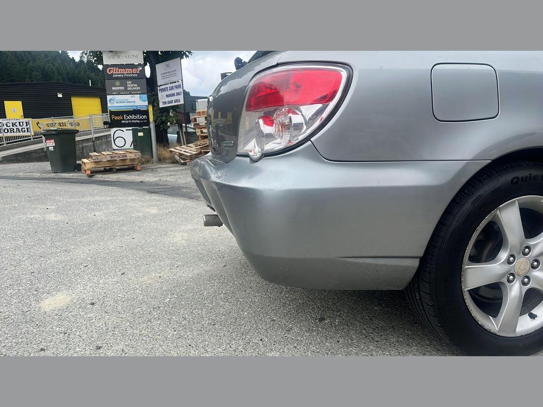 Photo '4' of Subaru Impreza Photo '4' of Subaru Impreza