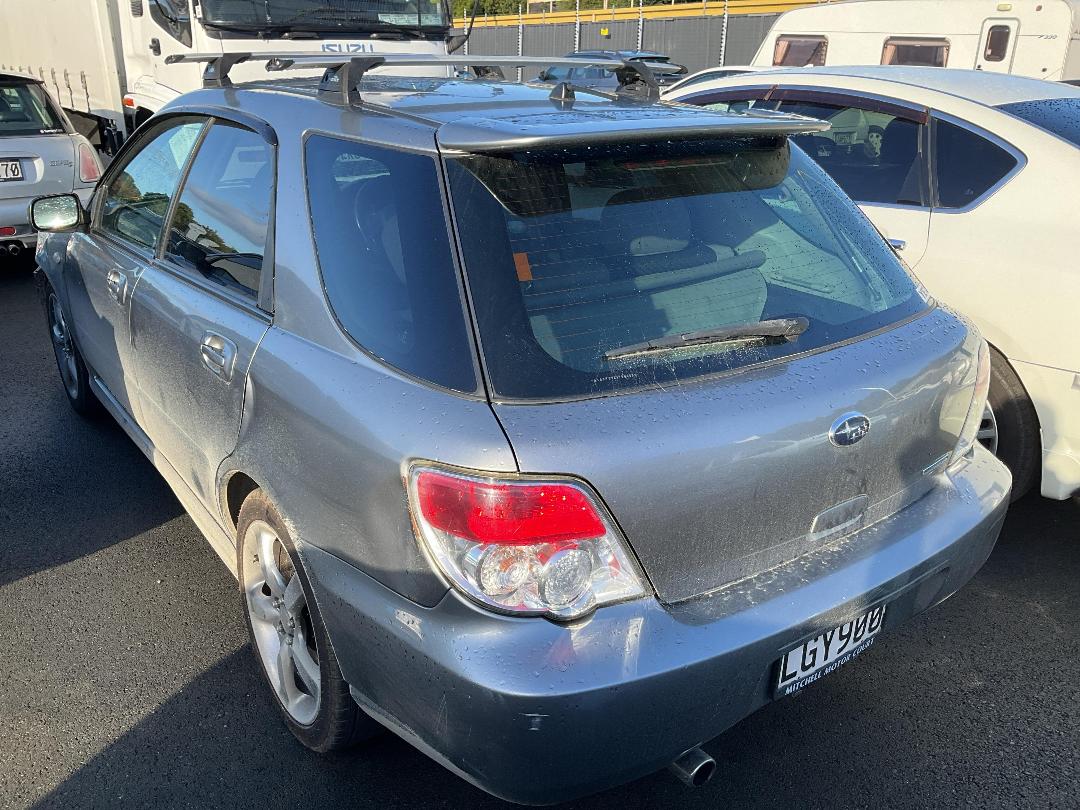 Photo '4' of Subaru Impreza