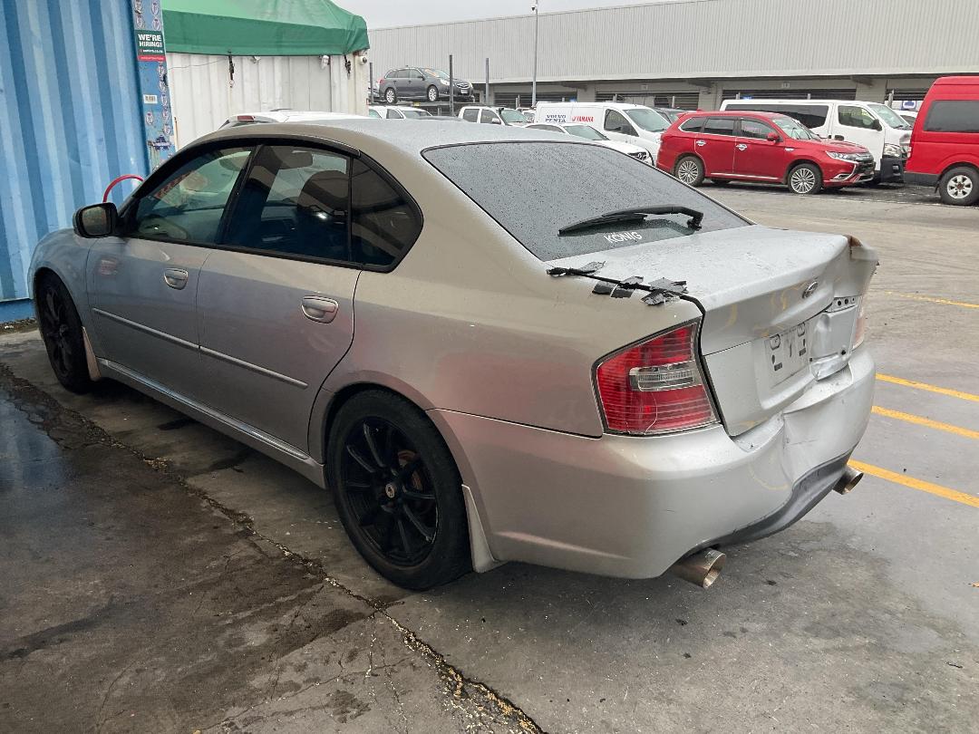 Photo '8' of Subaru Legacy Photo '8' of Subaru Legacy