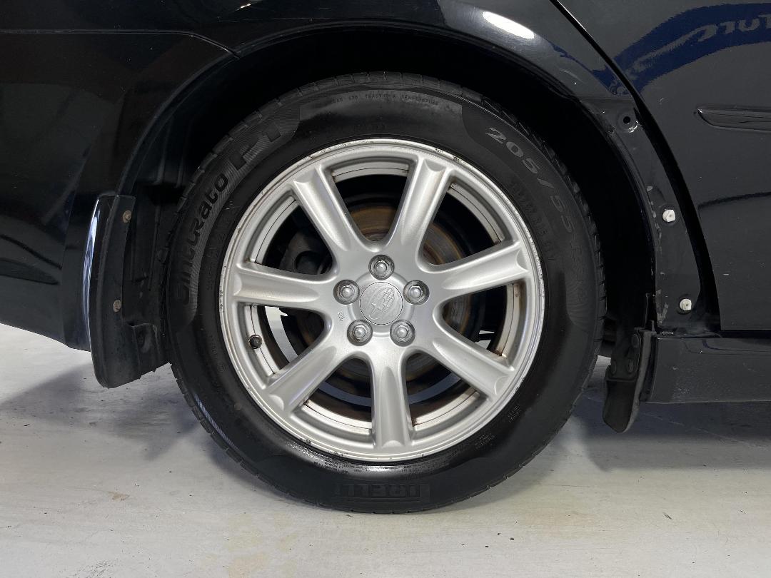 Photo '12' of Subaru Legacy