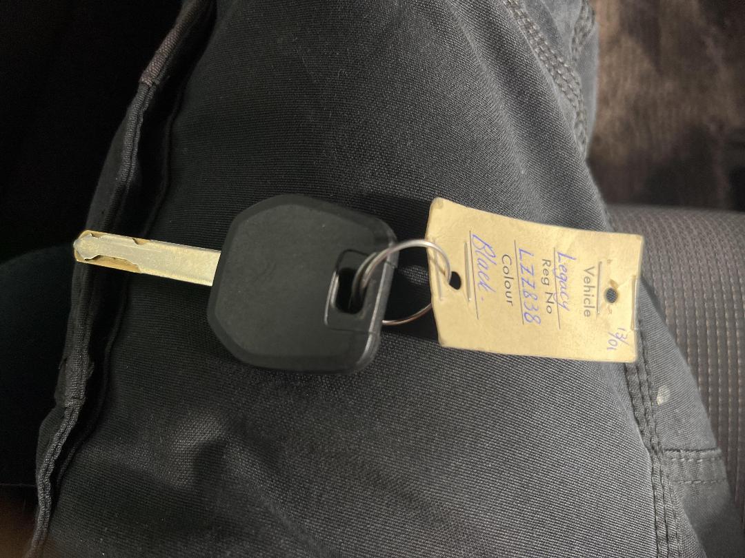 Photo '22' of Subaru Legacy