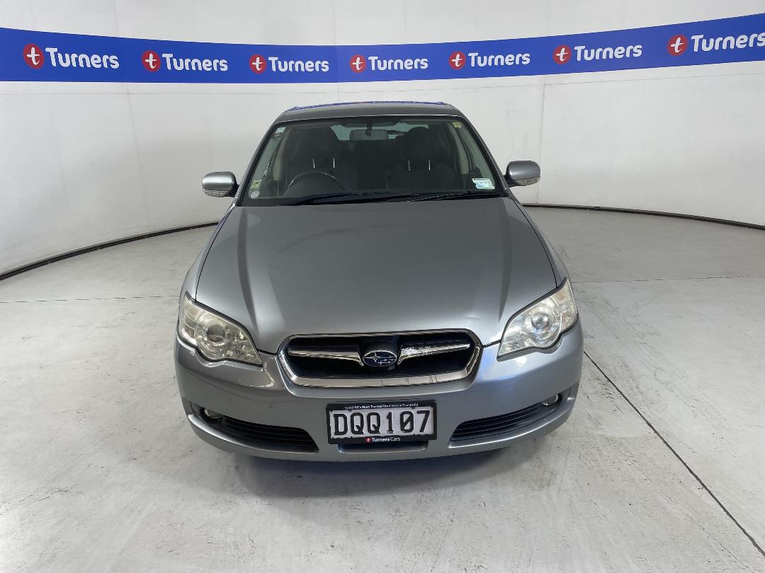 Photo '2' of Subaru Legacy