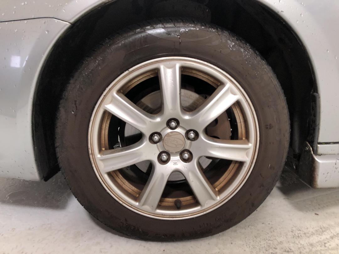 Photo '10' of Subaru Legacy Photo '10' of Subaru Legacy