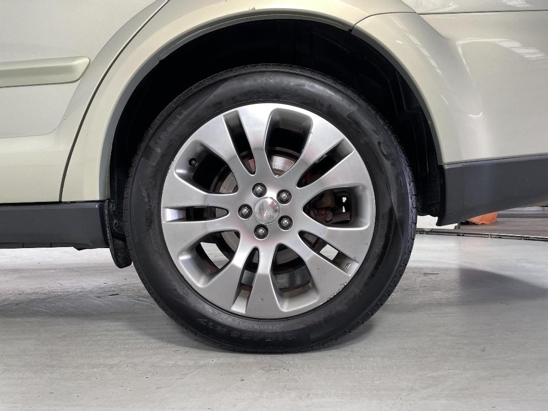 Photo '11' of Subaru Legacy Photo '11' of Subaru Legacy