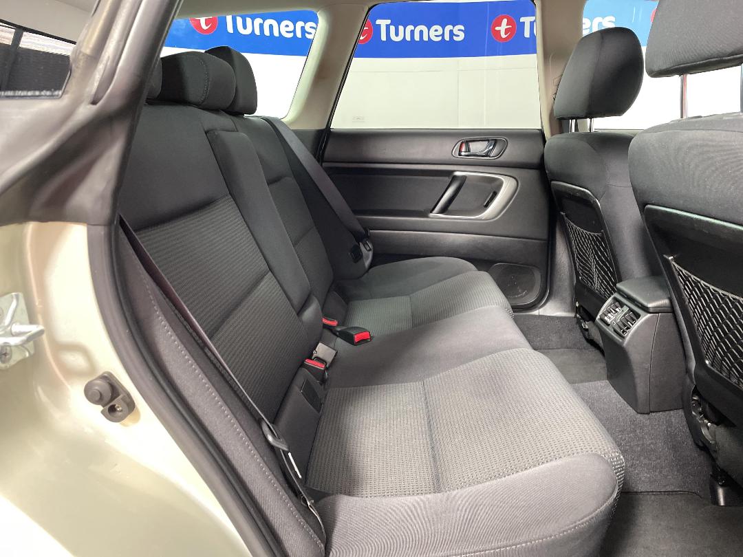 Photo '20' of Subaru Legacy Photo '20' of Subaru Legacy