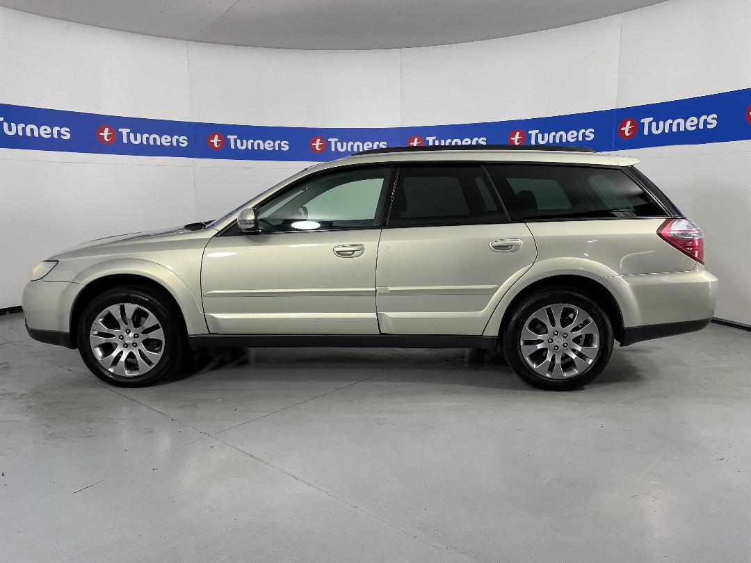 Photo '24' of Subaru Legacy Photo '24' of Subaru Legacy