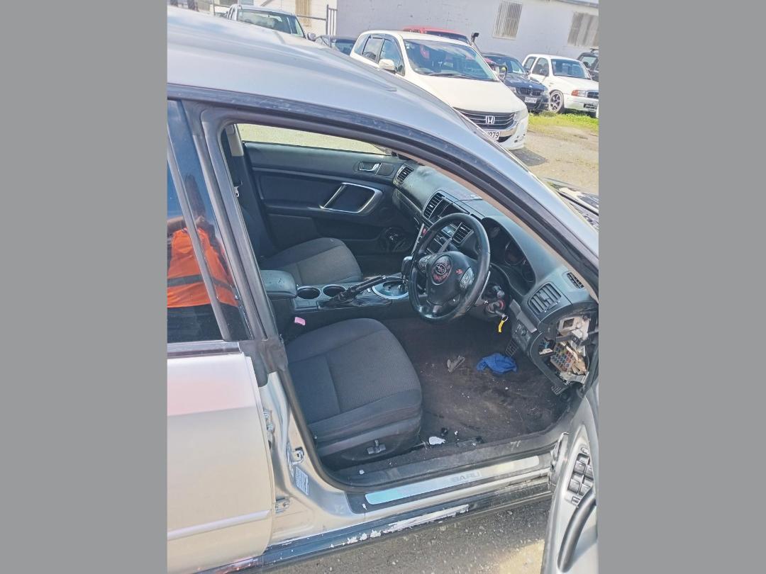 Photo '12' of Subaru Legacy Photo '12' of Subaru Legacy