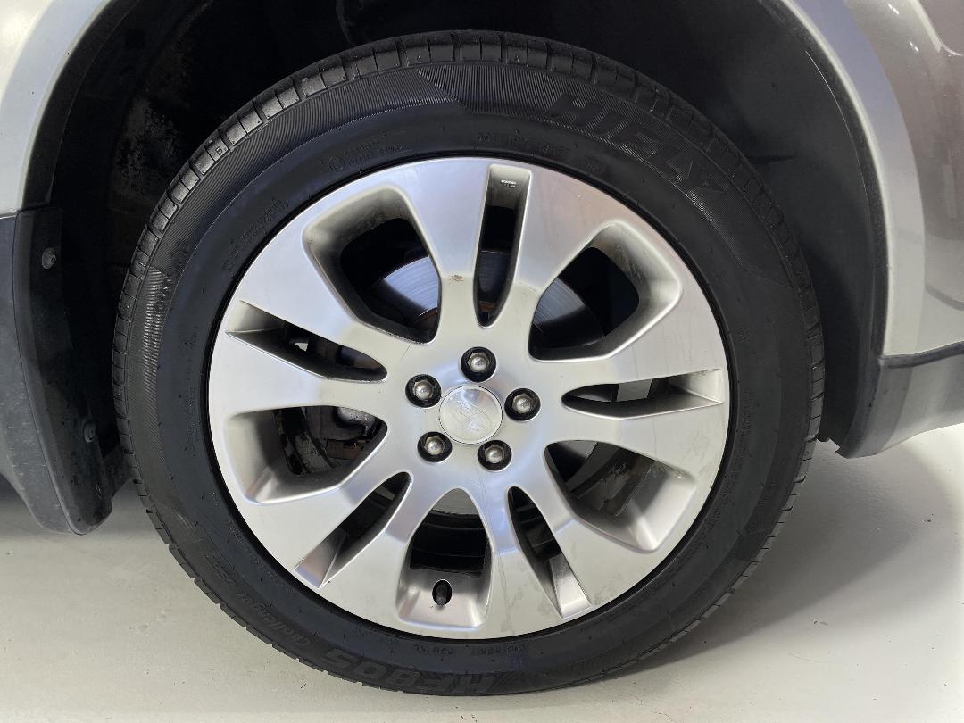 Photo '9' of Subaru Legacy