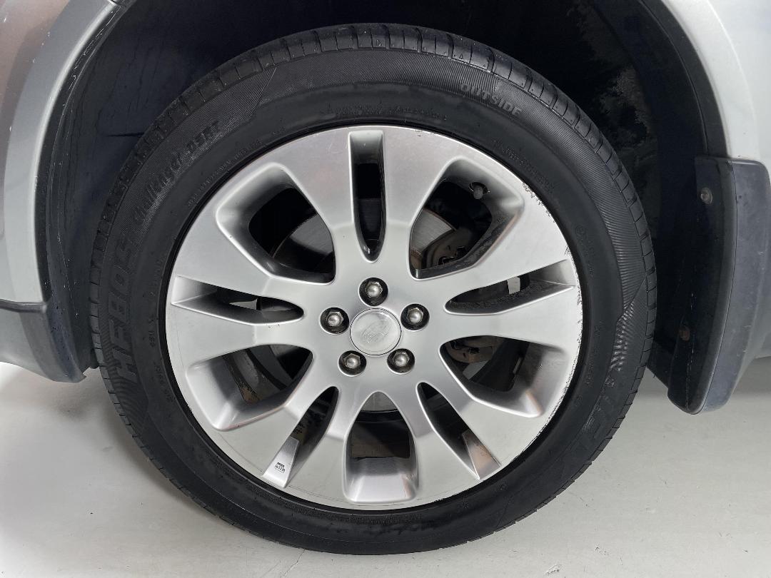 Photo '10' of Subaru Legacy