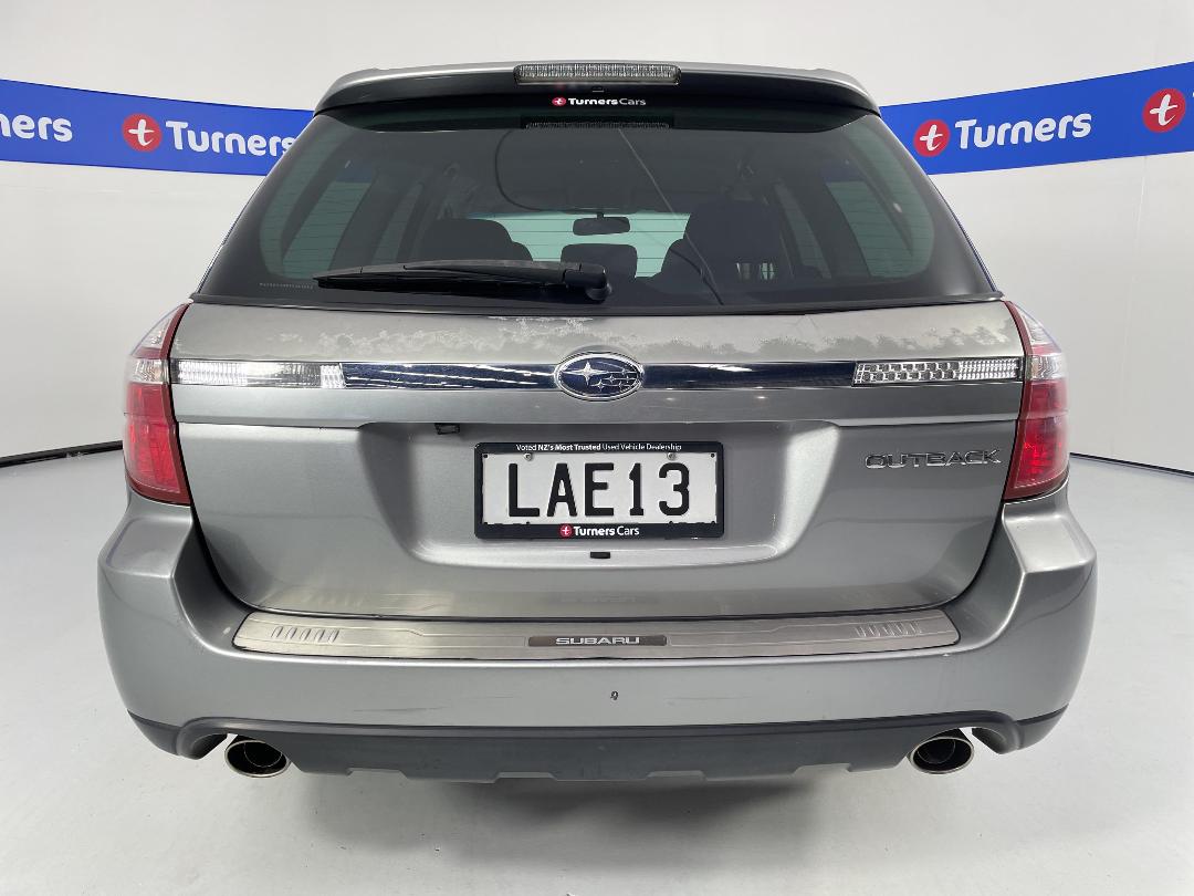 Photo '6' of Subaru Legacy