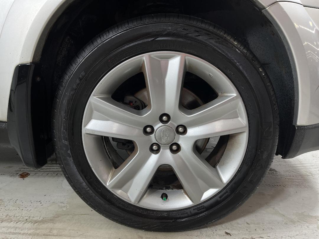 Photo '4' of Subaru Legacy Outback