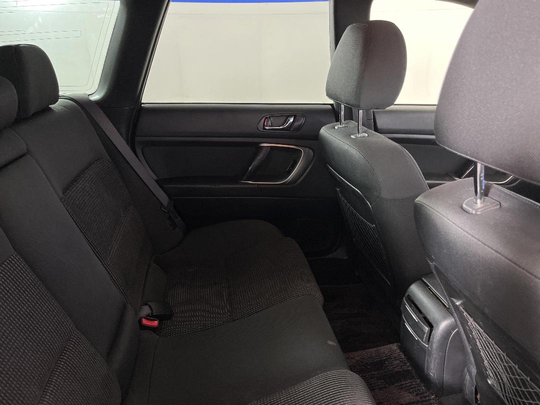 Photo '15' of Subaru Legacy Outback