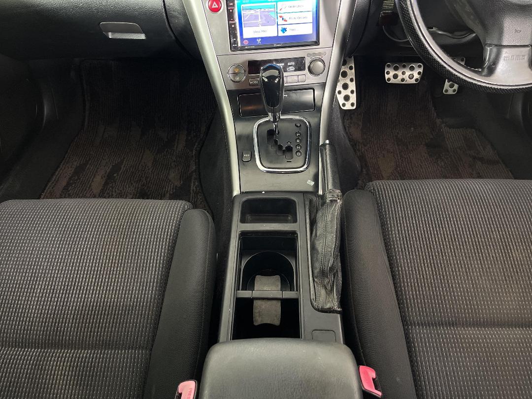 Photo '18' of Subaru Legacy Outback