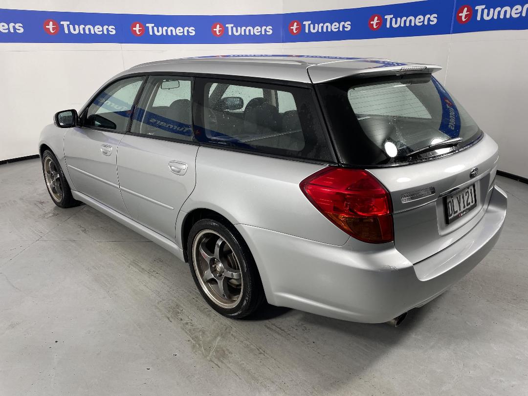 Photo '5' of Subaru Legacy