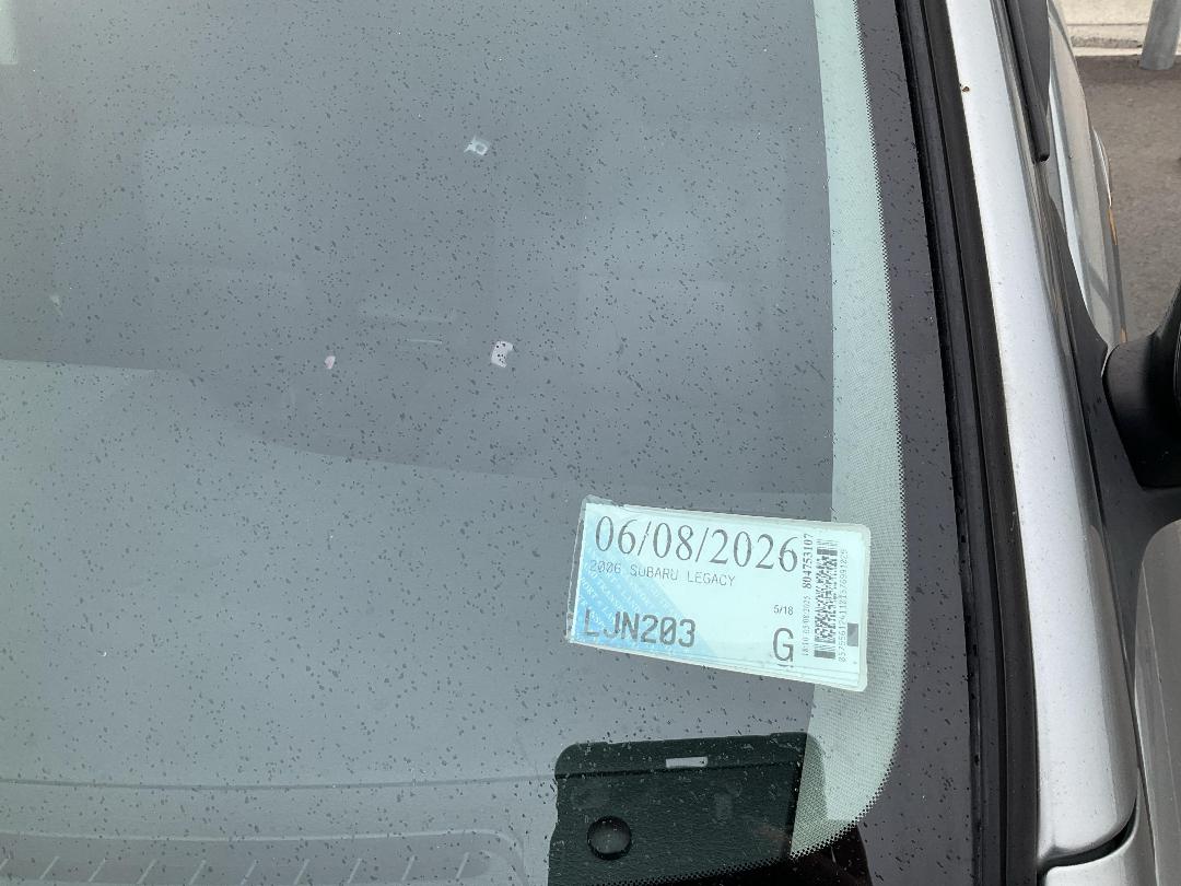 Photo '3' of Subaru Legacy Photo '3' of Subaru Legacy