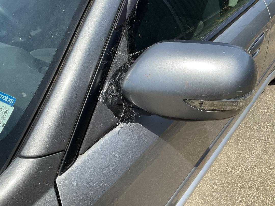 Photo '6' of Subaru Legacy