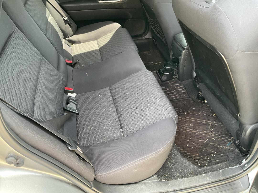 Photo '13' of Subaru Legacy