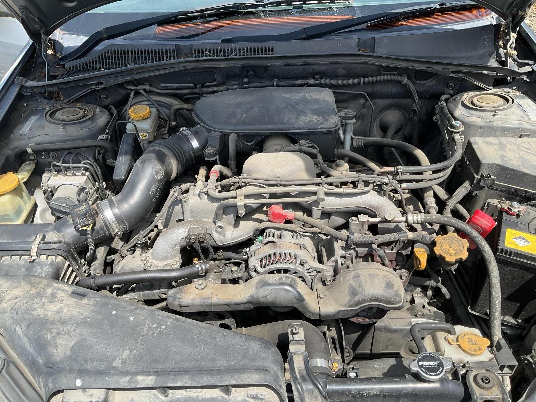 Photo '17' of Subaru Legacy