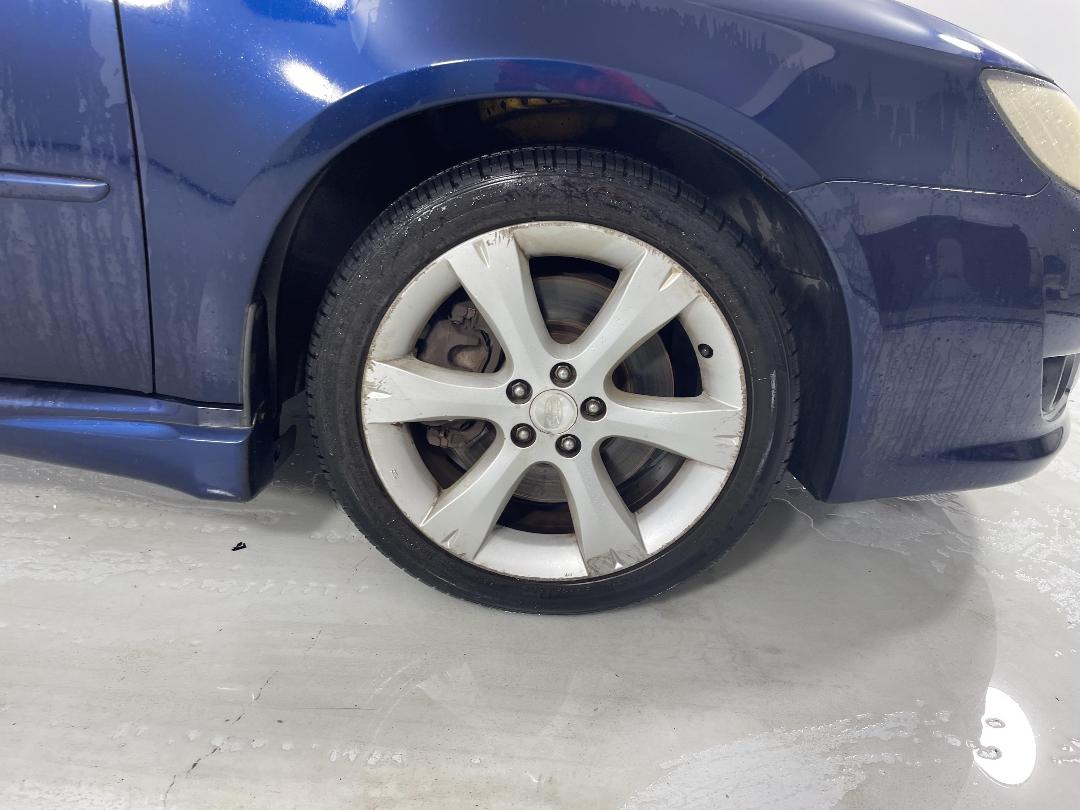 Photo '9' of Subaru Legacy