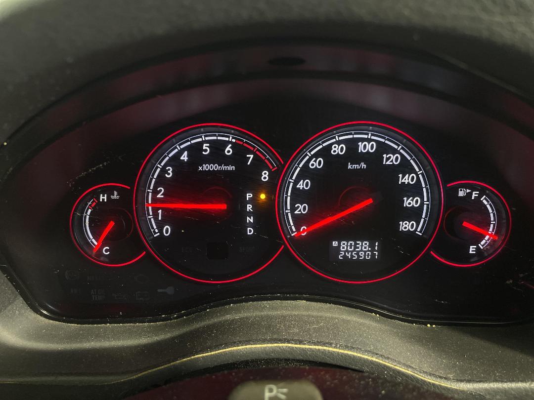 Photo '21' of Subaru Legacy