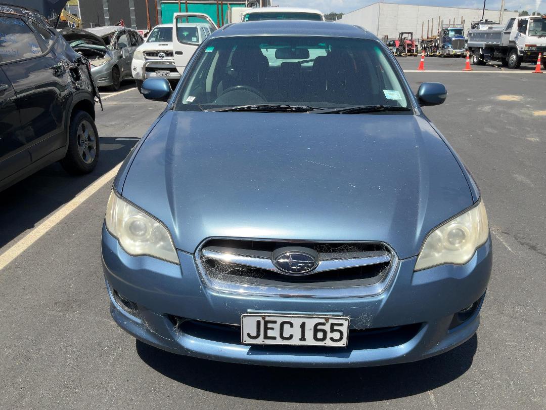 Photo '2' of Subaru Legacy