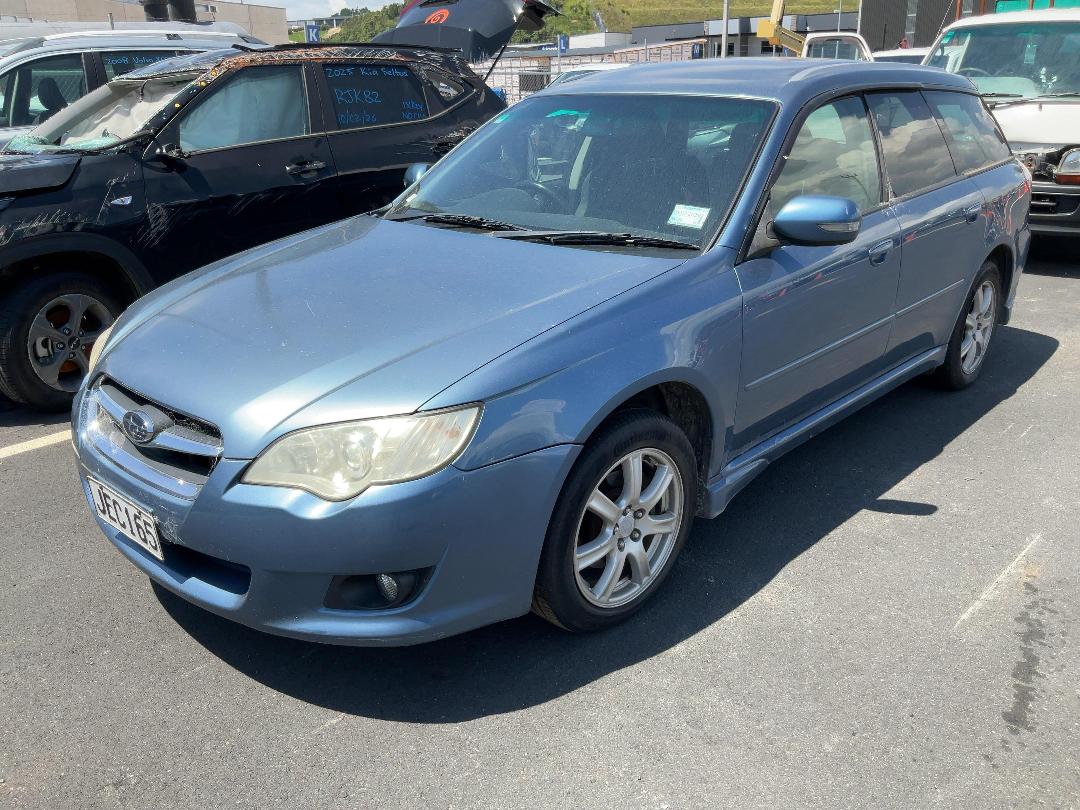 Photo '3' of Subaru Legacy