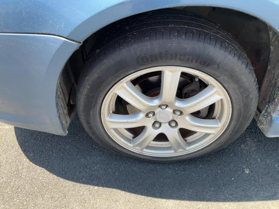 Photo '10' of Subaru Legacy