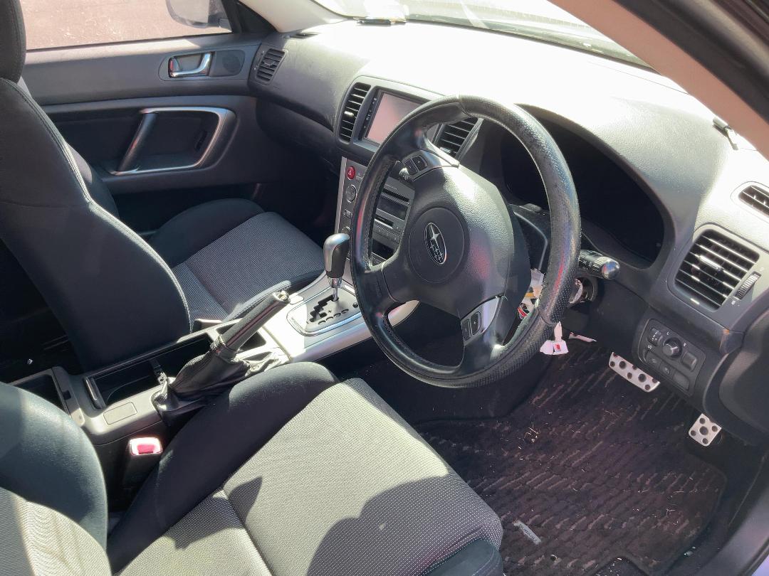 Photo '9' of Subaru Legacy