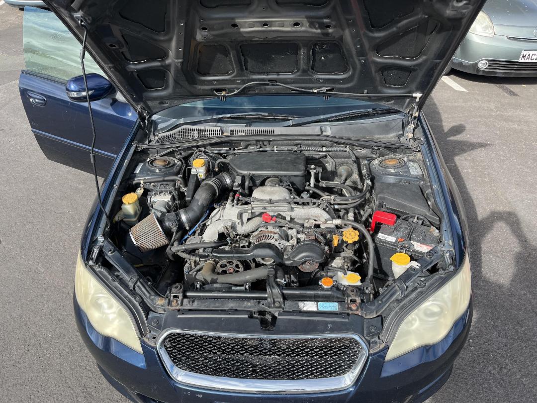 Photo '11' of Subaru Legacy