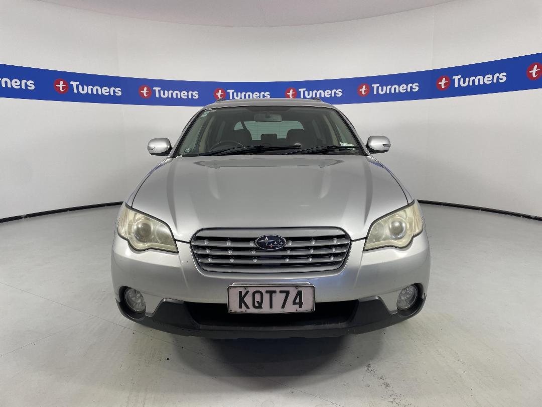 Photo '2' of Subaru Legacy Photo '2' of Subaru Legacy