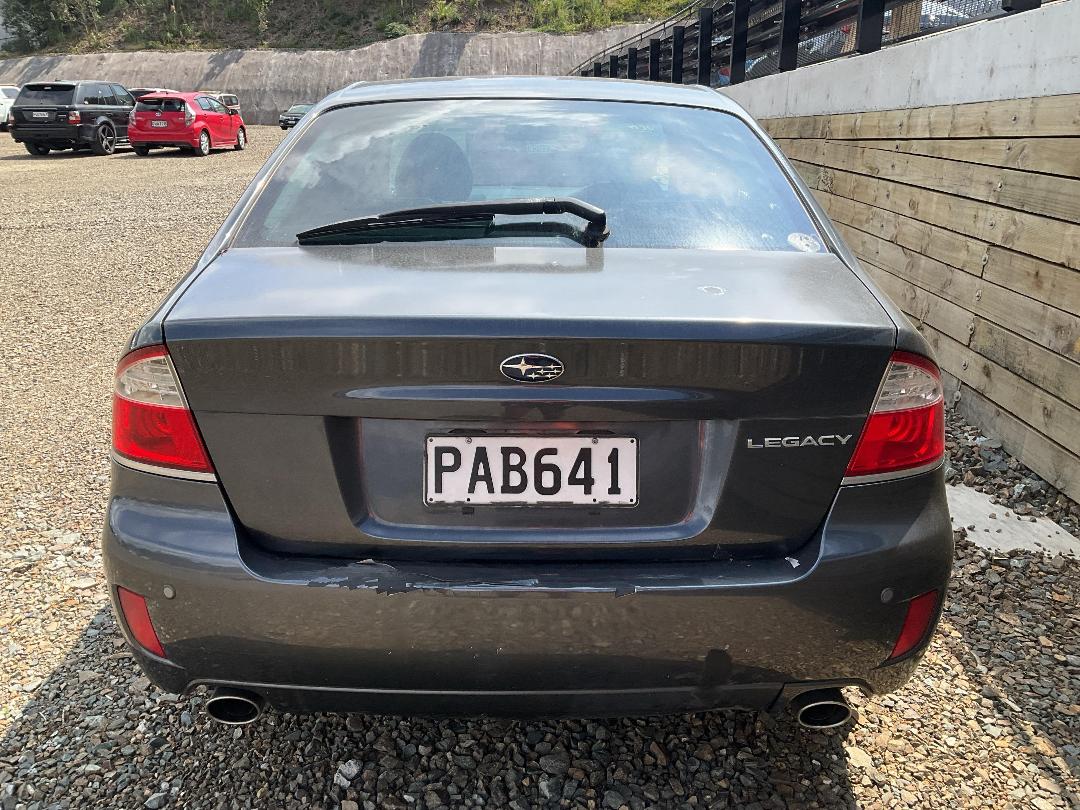 Photo '5' of Subaru Legacy