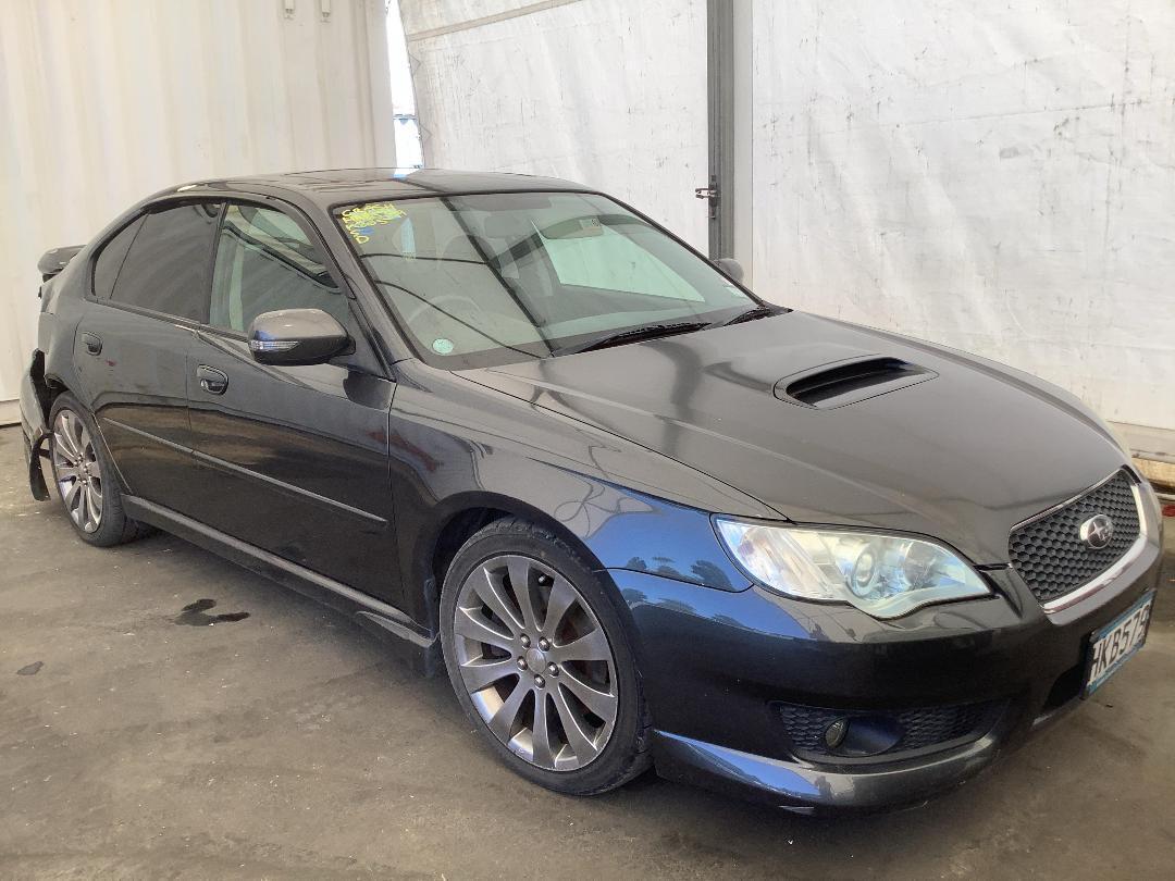 Photo '3' of Subaru Legacy