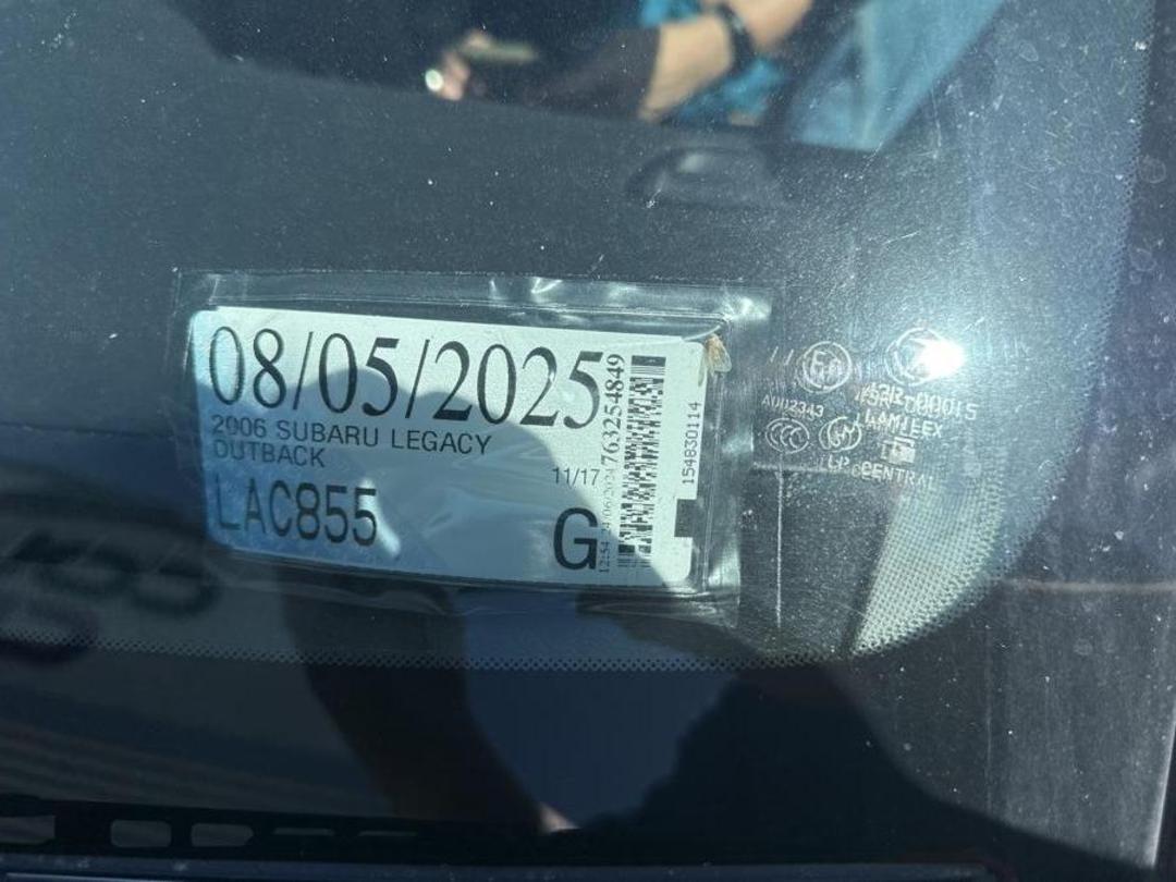 Photo '4' of Subaru Legacy Outback