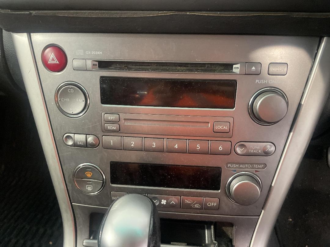 Photo '24' of Subaru Legacy R